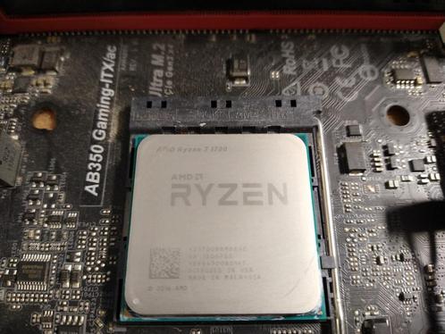 AMD Ryzen 7 1700 Eight-Core, Computers en Software, Processors, Gebruikt, 8-core, 3 tot 4 Ghz, Ophalen of Verzenden