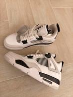 Air Jordan 4 Retro Military Maat 41 Zwart Wit, Ophalen of Verzenden