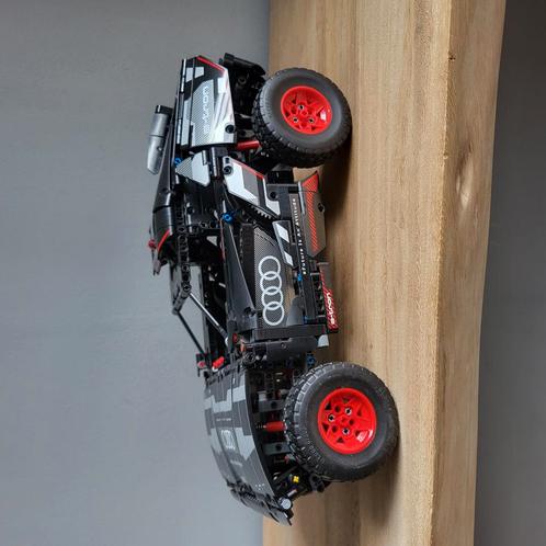 Lego technic Audi e-tron, Kinderen en Baby's, Speelgoed | Duplo en Lego, Zo goed als nieuw, Ophalen of Verzenden
