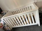 Baby Doorgroei Ledikant merk marbella twf, Ophalen, Zo goed als nieuw, Ledikant