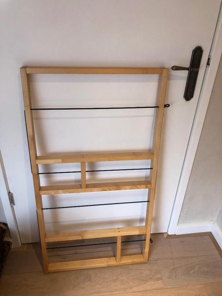 Ikea X Hay  ypperlig wandrek hout, Huis en Inrichting, Woonaccessoires | Wandplanken en Boekenplanken, Gebruikt, Ophalen