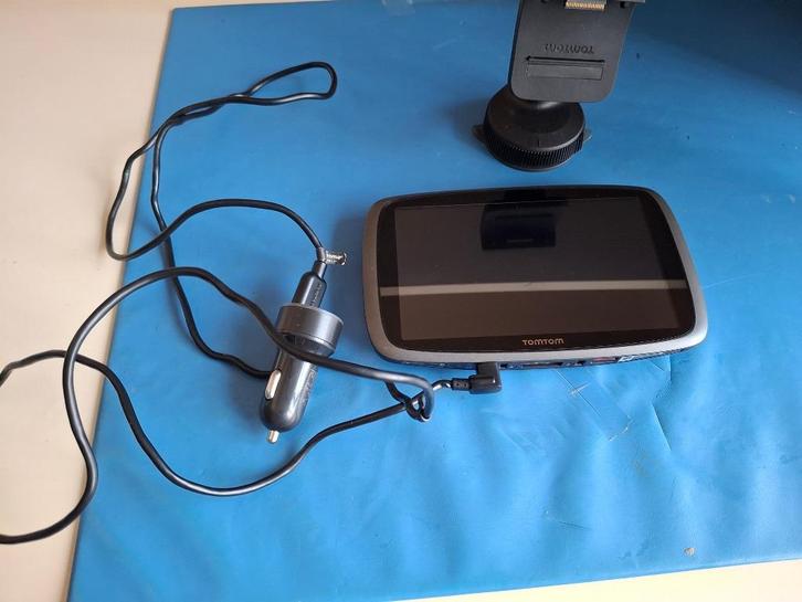 TomTom GO 610(Gratis World Map Updates), Auto diversen, Overige Auto diversen, Ophalen of Verzenden