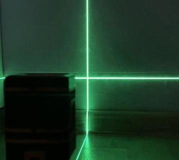 Dutch Wanted kruislijnlaser Inclusief koffer beschikbaar voor biedingen