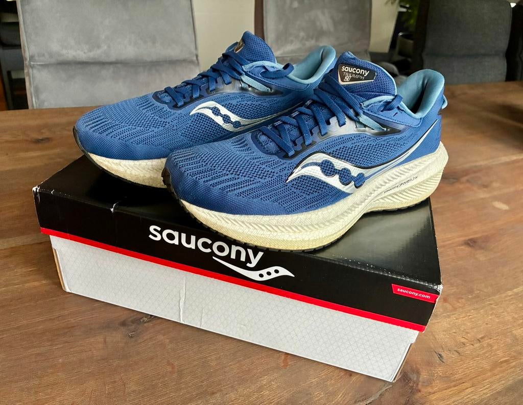 Saucony Triumph 21 maat 42,5, Gebruikt, Hardloopschoenen, Hardlopen, Saucony