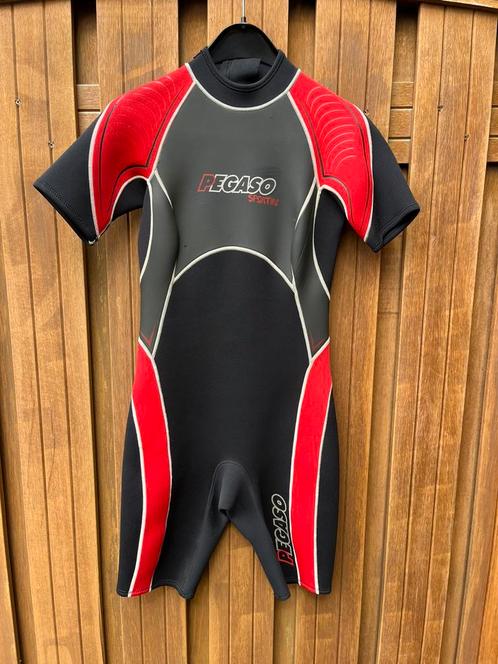 Pegaso Sporting neopreen shorty, maat medium, Watersport en Boten, Watersportkleding, Gebruikt, Wetsuit, Dame of Heer, Ophalen of Verzenden