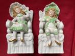 4) Twee oude porseleinen kitsch beeldjes. Gaaf., Antiek en Kunst, Antiek | Porselein, Ophalen of Verzenden