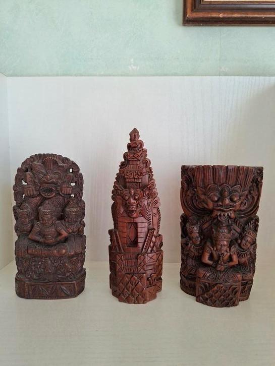3x Balinese tempels/ houtsnijwerken/ jaren '50, Antiek en Kunst, Kunst | Beelden en Houtsnijwerken, Ophalen of Verzenden