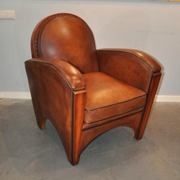 Art Deco schapenleren fauteuil van Lounge Atelier, Huis en Inrichting, Fauteuils, Zo goed als nieuw, Hout, Leer, 50 tot 75 cm