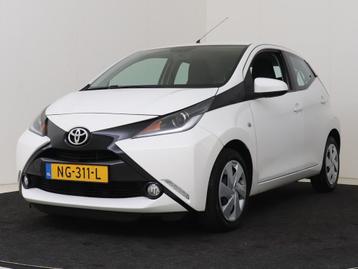 Toyota Aygo 1.0 VVT-i x-play I Airco I 5 Deurs I Zuinig I Ca beschikbaar voor biedingen