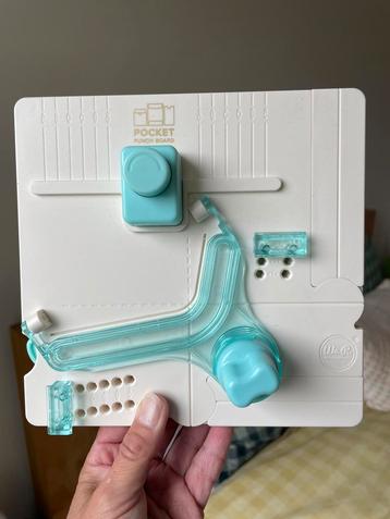 We R Memory Keepers - pocket punch board wrmk beschikbaar voor biedingen