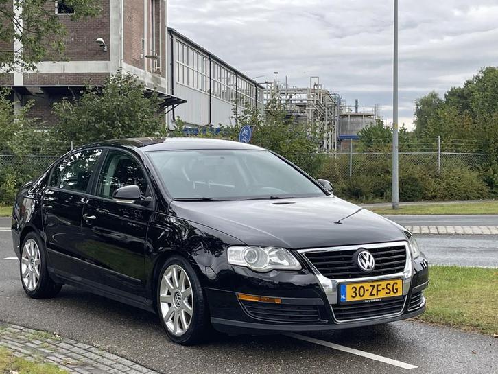 Volkswagen Passat 1.6 Businessline | Navigatie | Trekhaak |, Auto's, Volkswagen, Bedrijf, Te koop, Passat, ABS, Airbags, Airconditioning