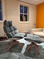 B&B Italia Husk Lounge chair + Ottoman stof cat E Aqua blue, Ophalen of Verzenden, Zo goed als nieuw, Rond, Stof