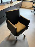 Gharieni stoel square, chroomvoet stamskin nr. 00002