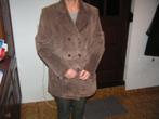 oude bruine suede dames winterjas maat 38 uit de jaren 70/80, Ophalen of Verzenden, Dames