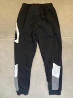 Trainingsbroek Nike zwart maat L (147-158), Ophalen of Verzenden, Gebruikt, Jongen of Meisje, Broek