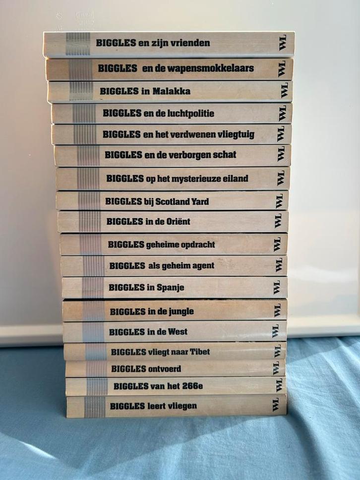 Complete Biggles Pocket Collectie, Boeken, Literatuur, Gelezen, Nederland, Ophalen of Verzenden