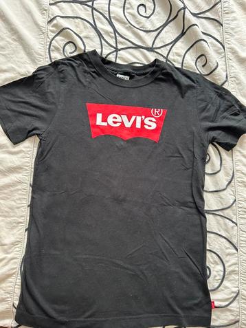 Levi’s T-Shirt beschikbaar voor biedingen