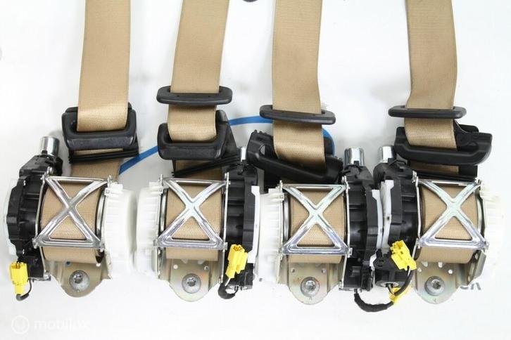 2 x Gordels + 2 achter Mercedes R klasse W251 facelift (2010, Auto-onderdelen, Interieur en Bekleding