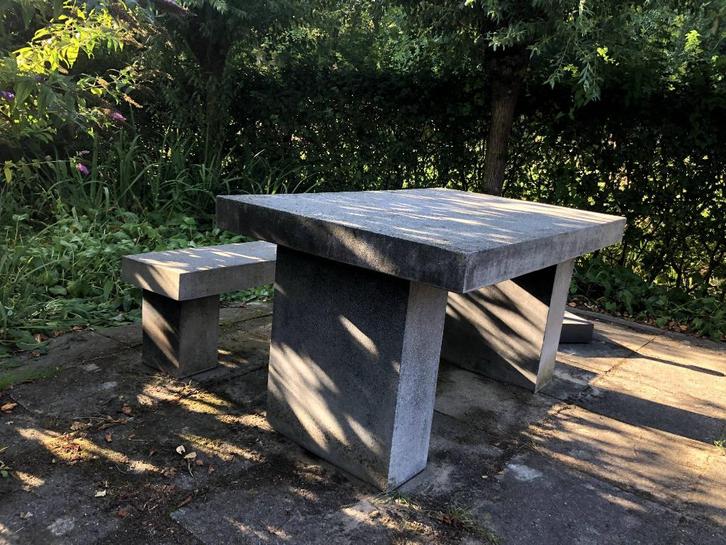 Tuintafel / picknicktafel beton met bijpassende bank, Tuin en Terras, Tuintafels, Gebruikt, Rechthoekig, Overige materialen, Ophalen