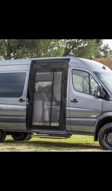 Hor voor Mercedes Sprinter of Fort Transit (hoog dak) beschikbaar voor biedingen