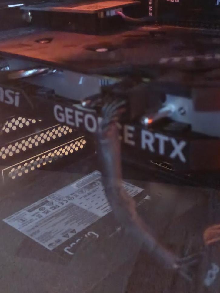 RTX 4060 (MSI Ventus 2x OC), Computers en Software, Videokaarten, Zo goed als nieuw, Nvidia, PCI-Express 4.0, GDDR6, HDMI, DisplayPort