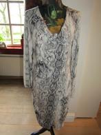 F215 EXPRESSO mt L jurk grijs animal print snake, Maat 42/44 (L), Zo goed als nieuw, Knielengte, Grijs