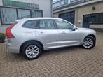 Volvo XC60 2.0 T8 Twin Engine AWD Panoramadak | Trekhaak, Auto's, Automaat, Stof, Gebruikt, 2039 kg