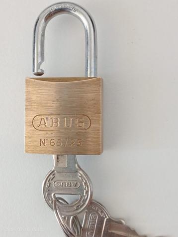 ABUS sloten beschikbaar voor biedingen