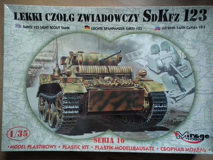 Mirage 35108, Sd Kfz 123, 1/35, Hobby en Vrije tijd, Modelbouw | Auto's en Voertuigen, Nieuw, Tank, 1:32 tot 1:50, Overige merken