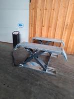 Hefbrug poetsbrug Stenhoj 3500 kg gegalvaniseerd onderframe, Auto diversen, Autogereedschap, Ophalen, Zo goed als nieuw