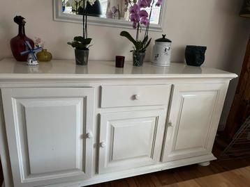 Mooi wit dressoir - 170cm beschikbaar voor biedingen