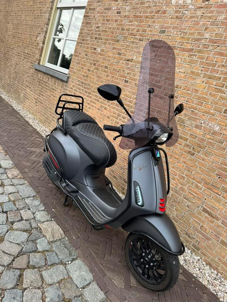 Vespa spint 2021, Fietsen en Brommers, Scooters | Vespa, Zo goed als nieuw, Vespa S, Maximaal 45 km/u, Benzine, Ophalen