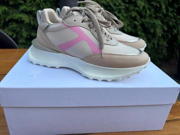 Nieuwe sneakers schoenen van Toral maat 37 beschikbaar voor biedingen