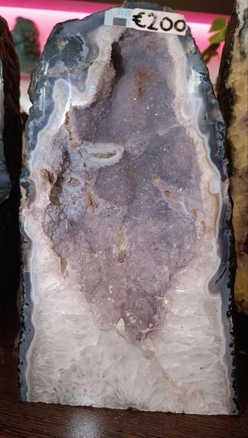 Unieke Amatist geode  beschikbaar voor biedingen