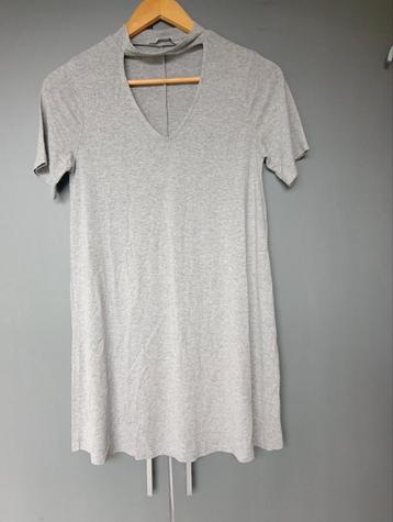 Wijd kort vallend jurkje van Pull & Bear mt S,grijs   beschikbaar voor biedingen