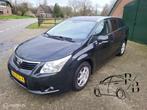 Toyota Avensis 2.0 D-4D Business, Auto's, Toyota, Voorwielaandrijving, Stof, Zwart, 4 cilinders