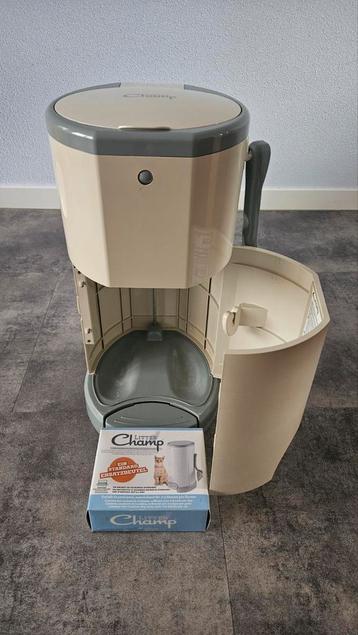 Litter Champ Hygiënische Kattenbakafvalbak + Zakjes  beschikbaar voor biedingen