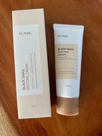 Iunik Black Snail Restore Cream Tube 60ml koreaanse cosmetic, Nieuw, Gehele gezicht, Ophalen of Verzenden, Verzorging