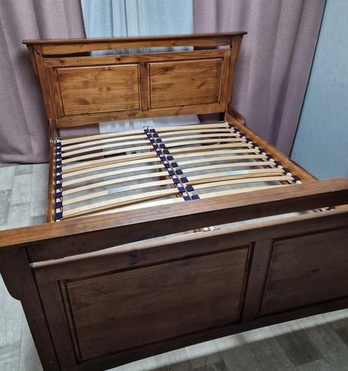 Slaapkamer set: bed, nachtkastjes, ladekast met spiegel, Huis en Inrichting, Slaapkamer | Complete slaapkamers, Gebruikt, Tweepersoons