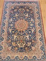 Vintage handgeknoopt perzisch tapijt nain met zijde in zeer, Huis en Inrichting, Info@SlatsAntiek.nl, 100 tot 150 cm, Perzisch