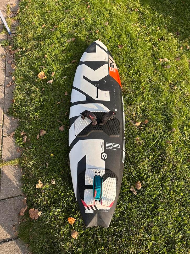 Severne Pyro 83, Watersport en Boten, Windsurfen, Gebruikt, Plank, Met vin(nen), Ophalen