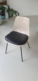 Wilkhahn stoel van Georg Leowald voor Wilkhahn, 1960, Huis en Inrichting, Stoelen, Ophalen, Wit, Leer, Eén