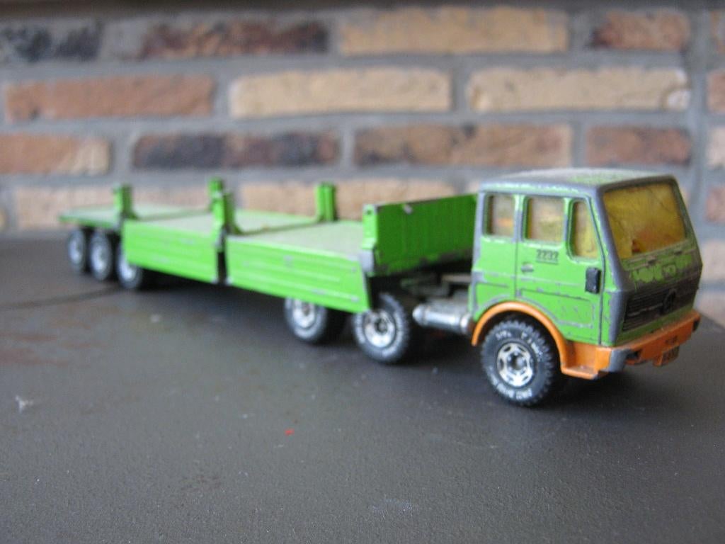 Siku Sattelzug 3412 Mercedes Benz 2232 32OPS, Hobby en Vrije tijd, Modelauto's | Overige schalen, Ophalen of Verzenden, Gebruikt