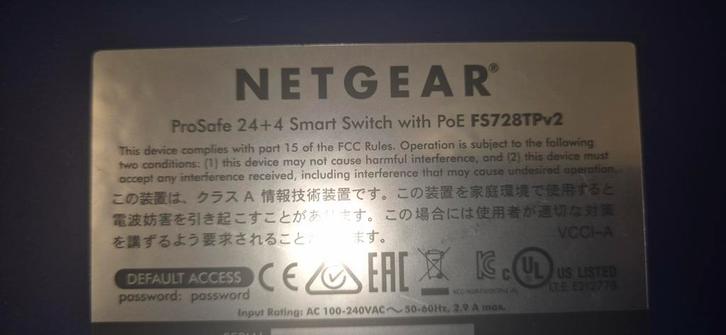 Netgear FS728TP PoE Switch - 24 poorten, Computers en Software, Netwerk switches, Ophalen of Verzenden