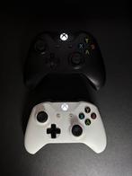 2 Xbox One Controllers + 4 Accu’s + Oplader, Spelcomputers en Games, Spelcomputers | Xbox | Accessoires, Ophalen, Zo goed als nieuw
