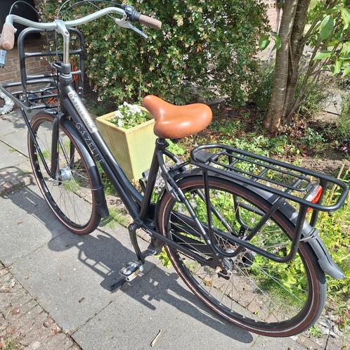 Gazelle zwarte transportfiets opknapper, Fietsen en Brommers, Fietsen | Dames | Damesfietsen, Gebruikt, Gazelle, Versnellingen
