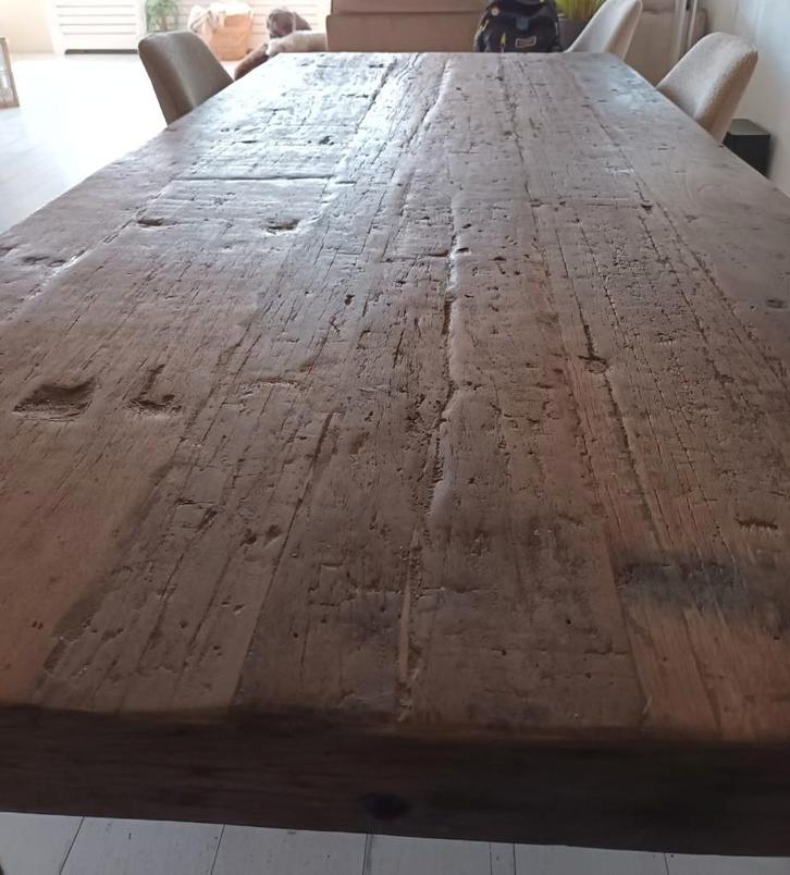 licht donkere robuuste eettafel, Huis en Inrichting, Tafels | Eettafels, Zo goed als nieuw, 50 tot 100 cm, 200 cm of meer, Vijf personen of meer