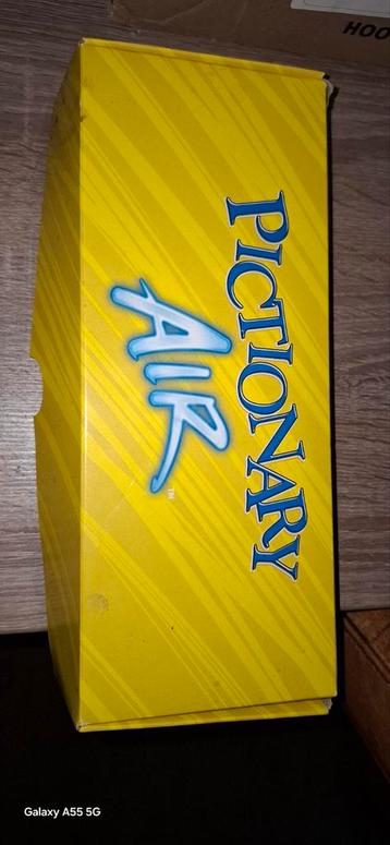 Pictionary air  beschikbaar voor biedingen