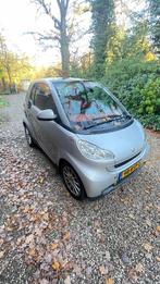 Smart ForTwo 1.0 62KW Coupe 2010 Grijs, Auto's, Smart, 755 kg, Origineel Nederlands, Handgeschakeld, 3 cilinders