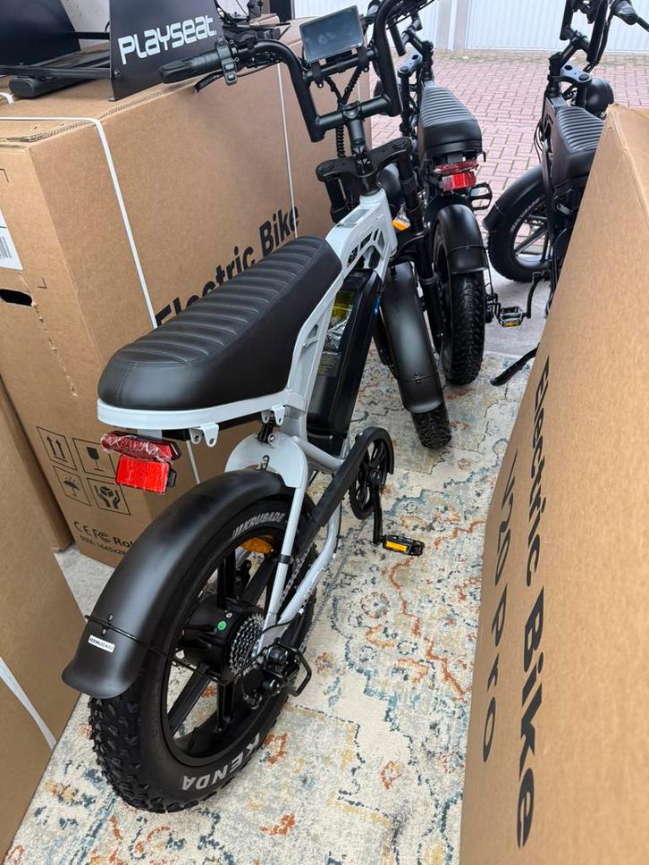 Fatbike V20/V20 Mini OPHAAL AMSTERDAM, Fietsen en Brommers, Brommers | Tomos, Zo goed als nieuw, Overige modellen, Ophalen